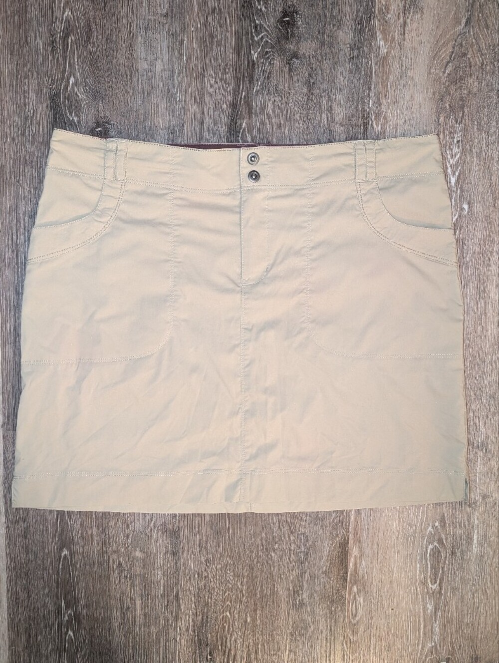 REI Beige Workout Cargo Skirt